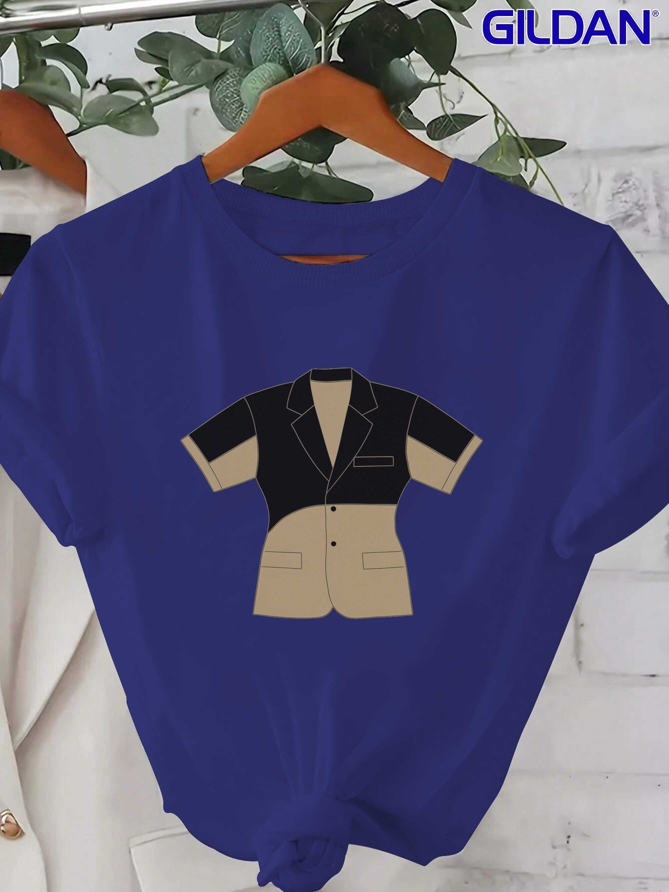 Gildan Womens Two Tone Geometric T Shirt Casual Top