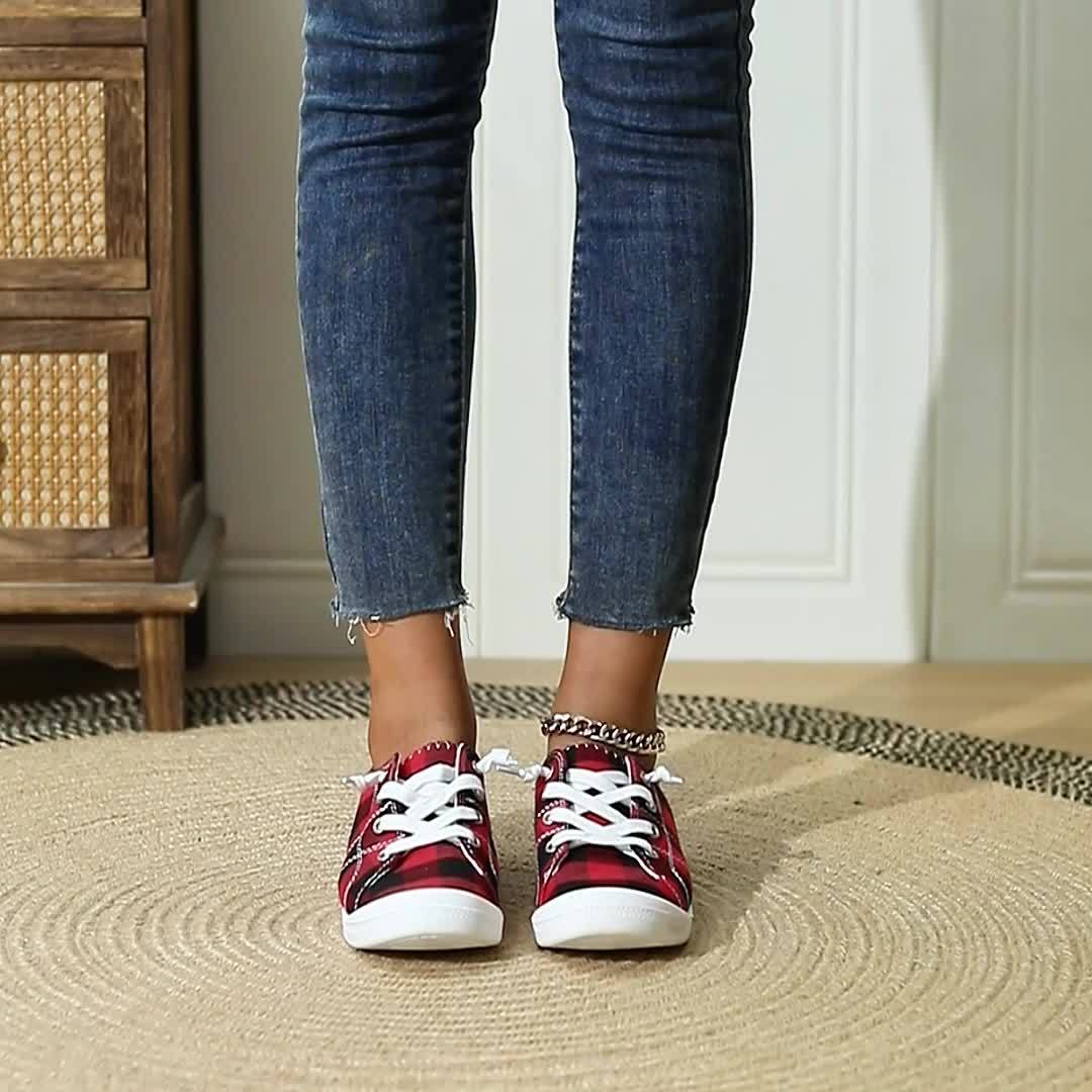 Plaid Flat Sole Outdoor Skateboard Shoes Lightweight