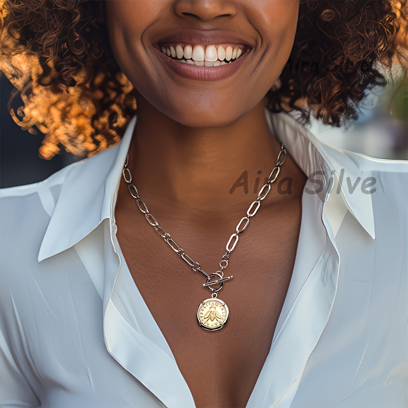 ARTPAGE 925 Silver Bumblebee Lira Coin Clasp Necklace