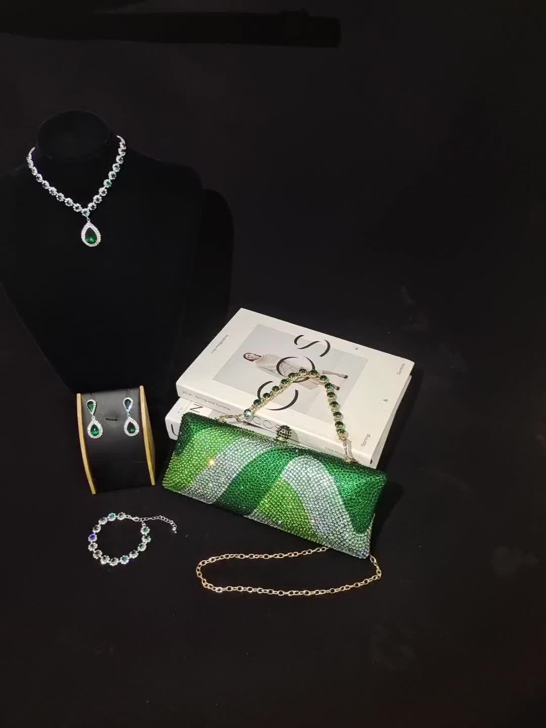 Geometric Crystal Evening Clutch Bag Kiss Lock Closure Set