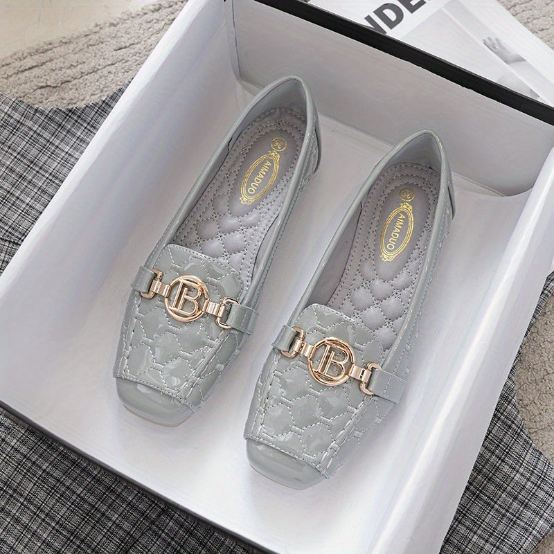 Women's Square Toe Loafers With Golden Chain Accent Quilted Flats