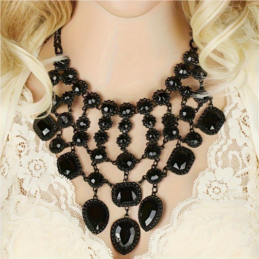 Neulry Vintage Boho Style Multicolor Rhinestone Necklace With Hollow Design