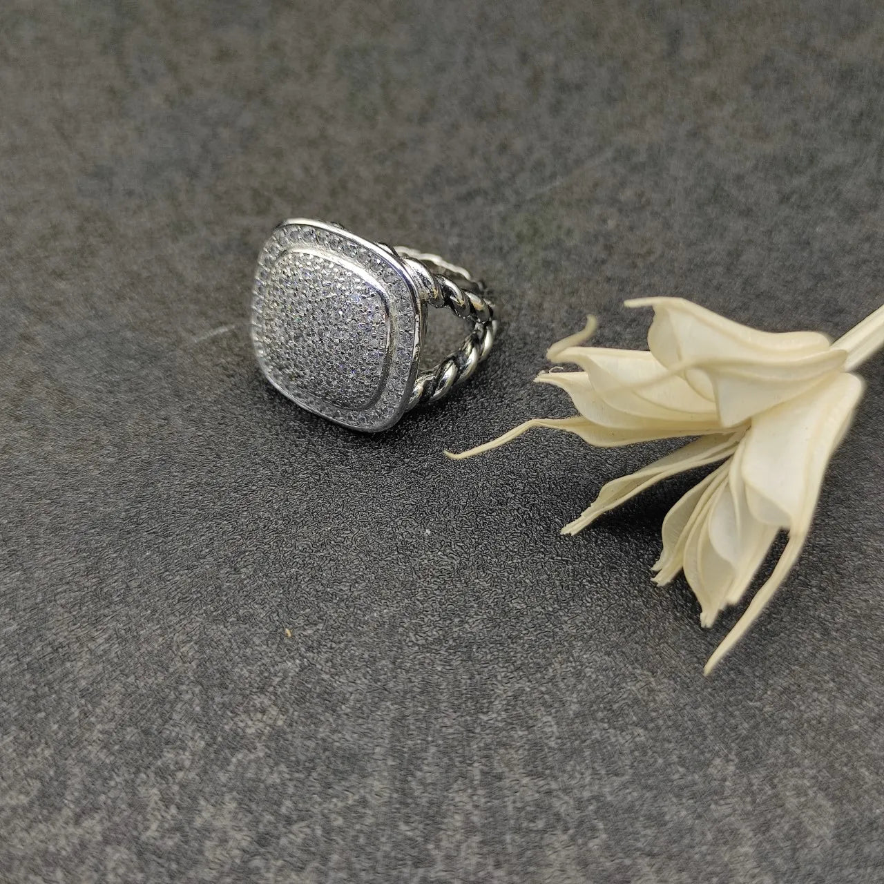 Unisex Zircon Geometric Ring Jewelry Gift For Any Occasion