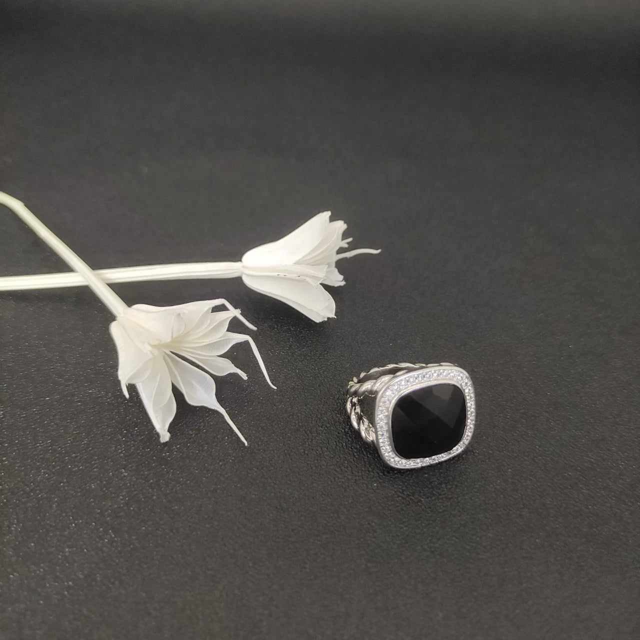 Unisex Zircon Geometric Ring Jewelry Gift For Any Occasion