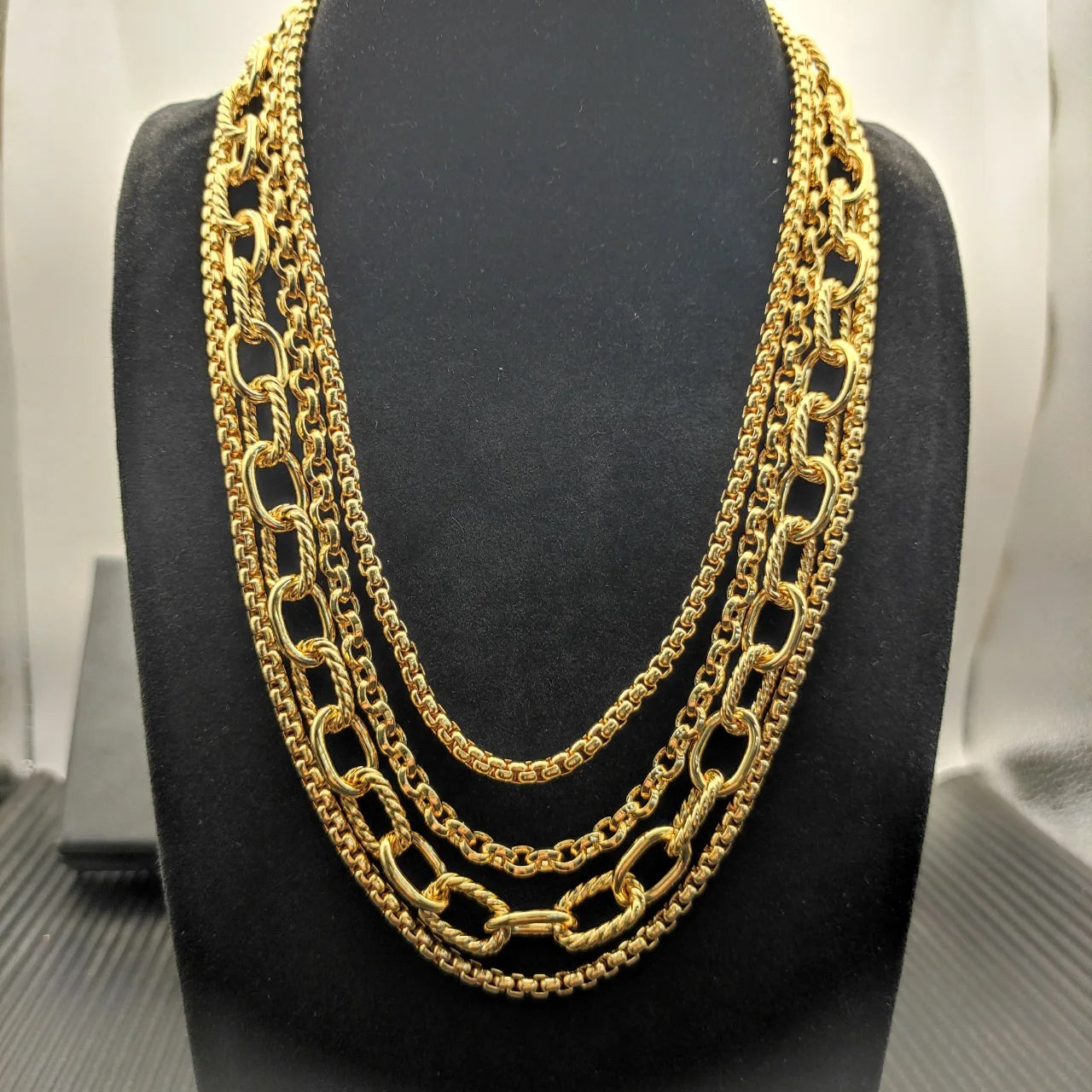 Unisex Multi-Chain Serrated Zircon Necklace Pendant
