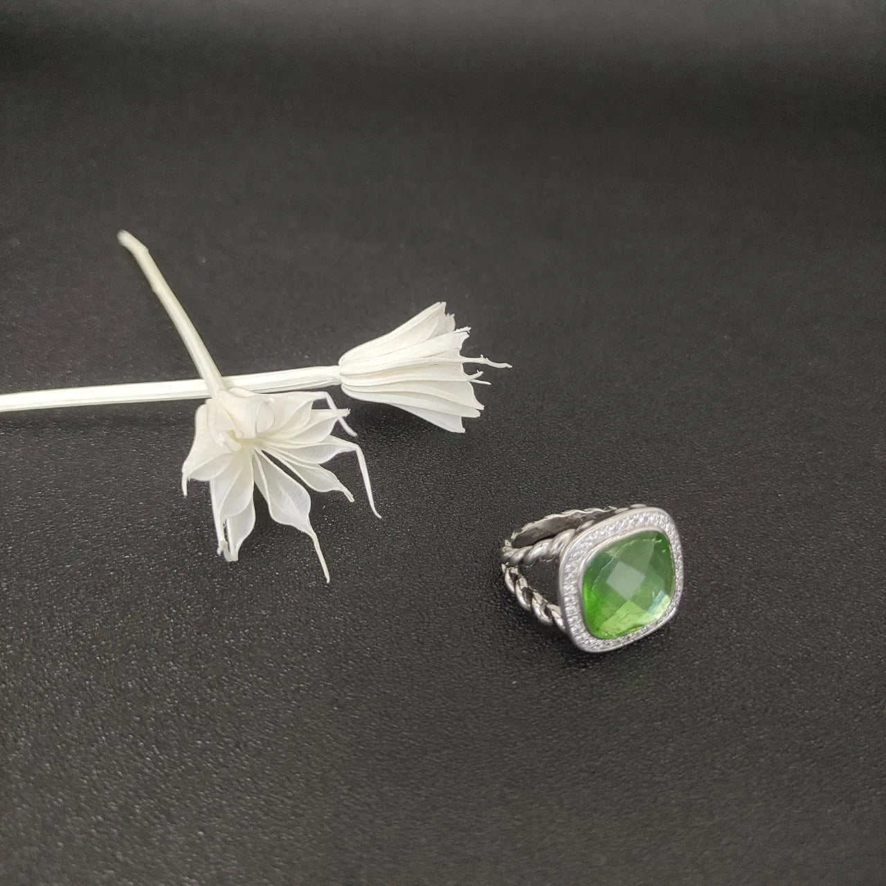 Unisex Zircon Geometric Ring Jewelry Gift For Any Occasion