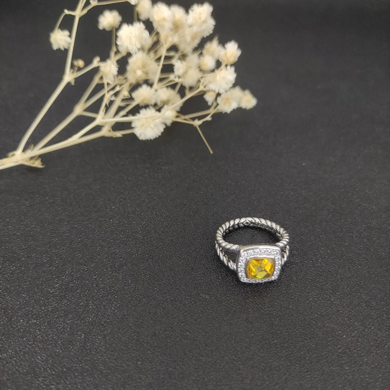 Unisex Zircon Geometric Ring Jewelry Gift For Any Occasion