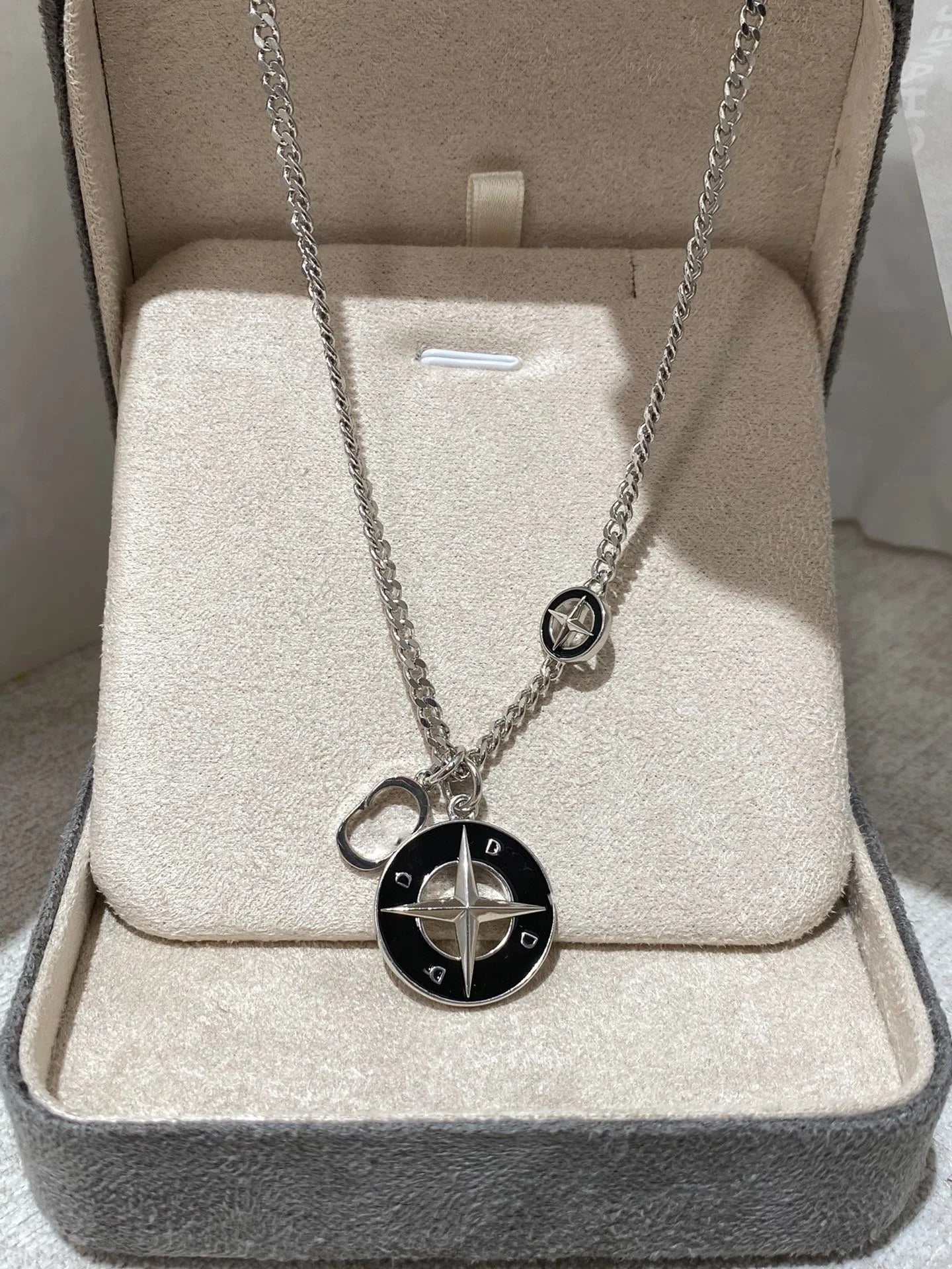 Moissanite Silver Pendant Necklace For Women Anniversary Gift
