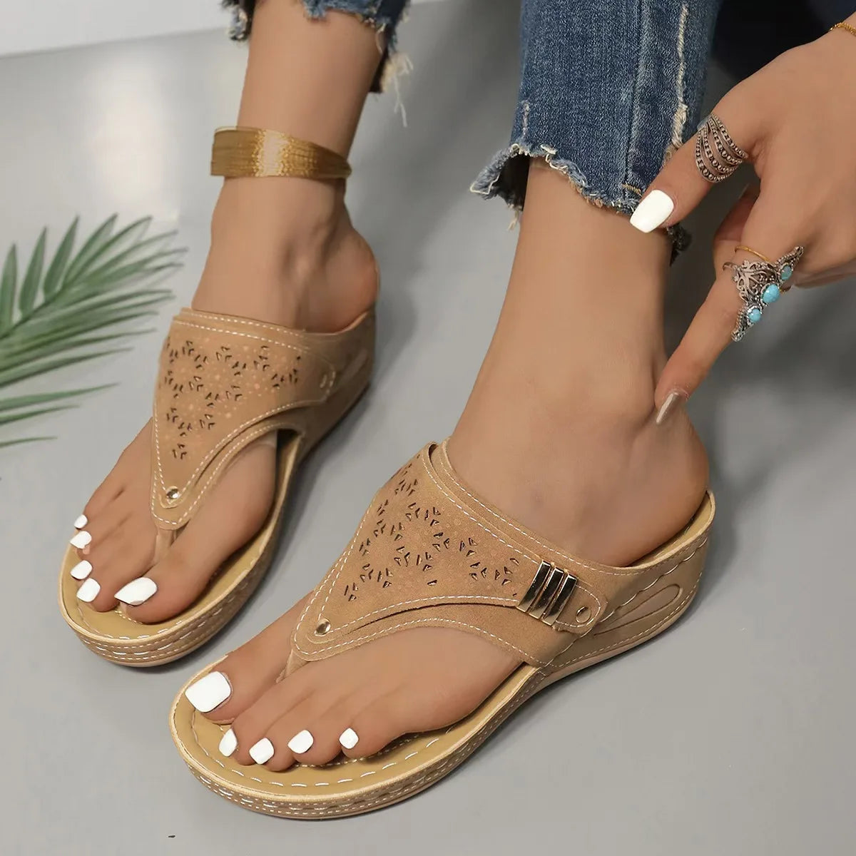 Women's Wedge Sandals With Cutout Embroidery Cork Sole