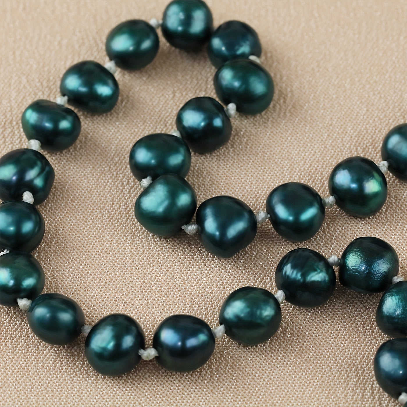 Women's Elegant Adjustable Freshwater Pearl Necklace